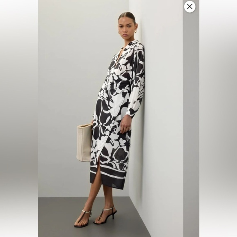 AREA STARS White & Black Sheath Dress, Size Medium